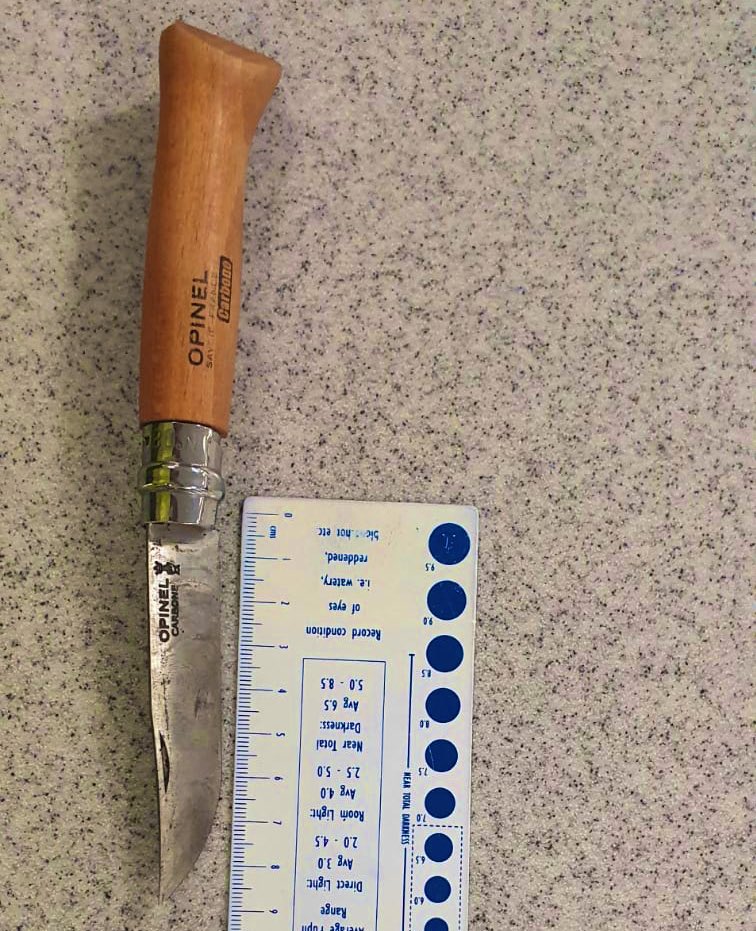 Proactive stop by #RoadCrimeTeam #Raptor33🦅 in #StokeNewington  @MPSHackney earlier today: male twice the drink drive limit, and carrying this knife.

☑️ Arrested & charged for drink driving & possession of knife. 

#VisionZeroLDN #OpSpartan