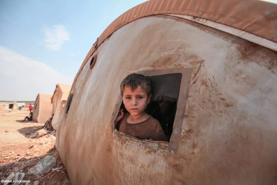 AnasAlshamy10's tweet photo. حياتهم لا تشبه حياة أي طفل في العالم ..

#اليوم_العالمي_للطفل
#WorldChildrensDay https://t.co/J6vDiuT9nT