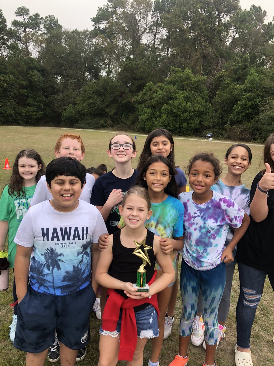 It’s a great day for our EGE Turkey Trot! Congratulations Charity Champs! #EGETakingFlight <a href="/HumbleISD_EGE/">Elm Grove Elementary</a> @mrs_sammon_EGE