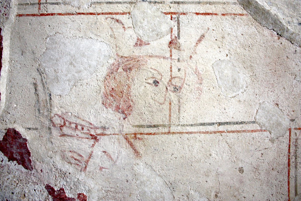 St Edmund was an Anglo-Saxon Christian king who ruled East Anglia in the 9th century. He was killed in battle by Danish invaders. Legend has it Edmund was captured alive; whipped and lashed while tied to a tree, then shot with arrows and decapitated... #StEdmundsDay  #thread