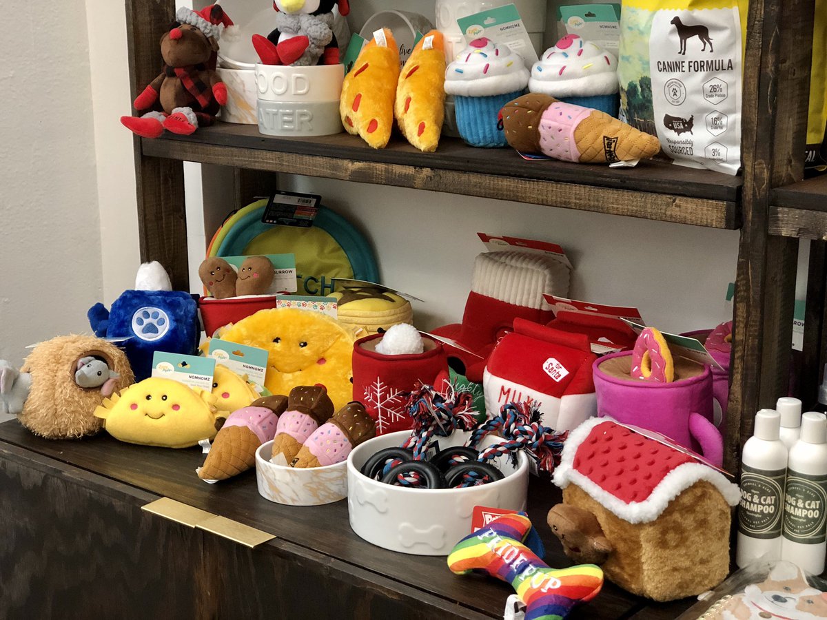 The new location and expanded storefront for Haymarket Cleveland means even more space for cute home goods, decor, local products, and more. Adjacent, and newly opened, is Haymarket Pet Co., an adorable shop for for all the furry four-legged family members. (4/6) &ndash; bei  5th Street Arcades