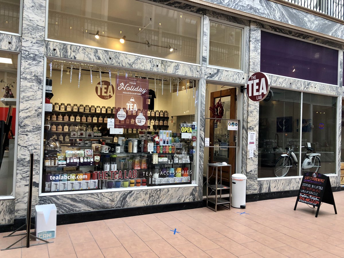 From barbershops and boutiques to paper floral arrangements and tea (plus everything in between!) the 5th Street Arcades have it all. The diverse businesses offer something for everyone, the food options are tasty, and the building is stunning.  #Supportlocal & check it out! (6/6) &ndash; bei  5th Street Arcades