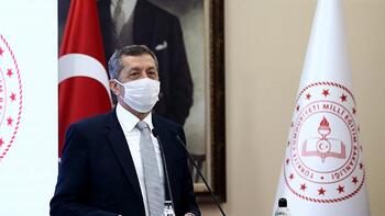 Sayın Bakanımız <a href="/ziyaselcuk/">Ziya Selçuk</a> beyin belirttiği gibi “okullarımız sokaklardan daha güvenli...”
bizde bu söyleme bir katkıda bulunmak istiyoruz.
Direksiyon Eğitim Araçlarımız, taksi,dolmuş,otobüs ve tramvaylardan çok ama çok daha güvenli..
<a href="/tcmeb/">Millî Eğitim Bakanlığı</a>
<a href="/abdullah_suslu/">Abdullah SÜSLÜ</a>