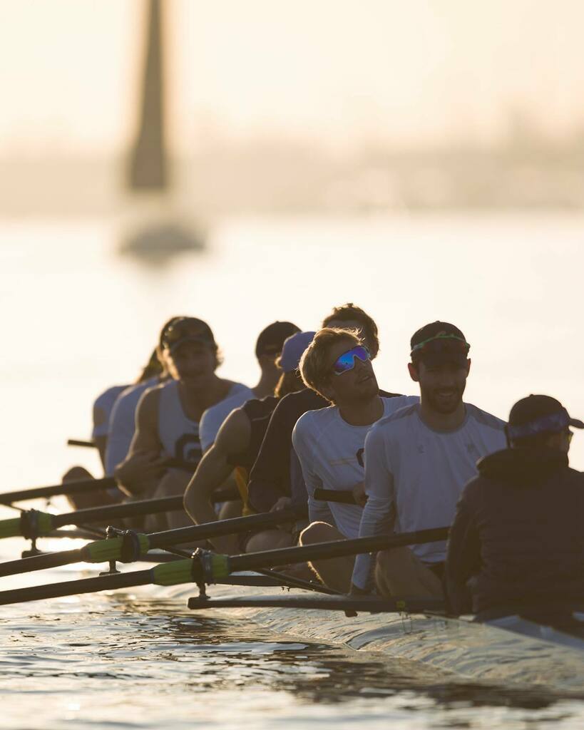 dayabay's tweet photo. On this day 2019 #calcrew #crew #rowing #gobears #cal @calathletics https://t.co/hwdYrQjhdW https://t.co/46gbgLHiQI