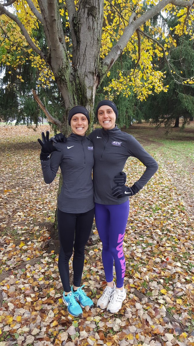 SoDakRunner's tweet photo. ACU XC/Distance Flashback Friday: @alliehackett95 @mhackett95 finish the fall of 2017 w/ 5th (MH - 19:47) &amp; 6th (AH - 19:50) in SC Region 6k, qualifying both for NCAA Dl XC Nats, then finish fall w/ stacked BU Season Opener 5k, running 16:14 &amp; 16:15! https://t.co/894HPKPORS