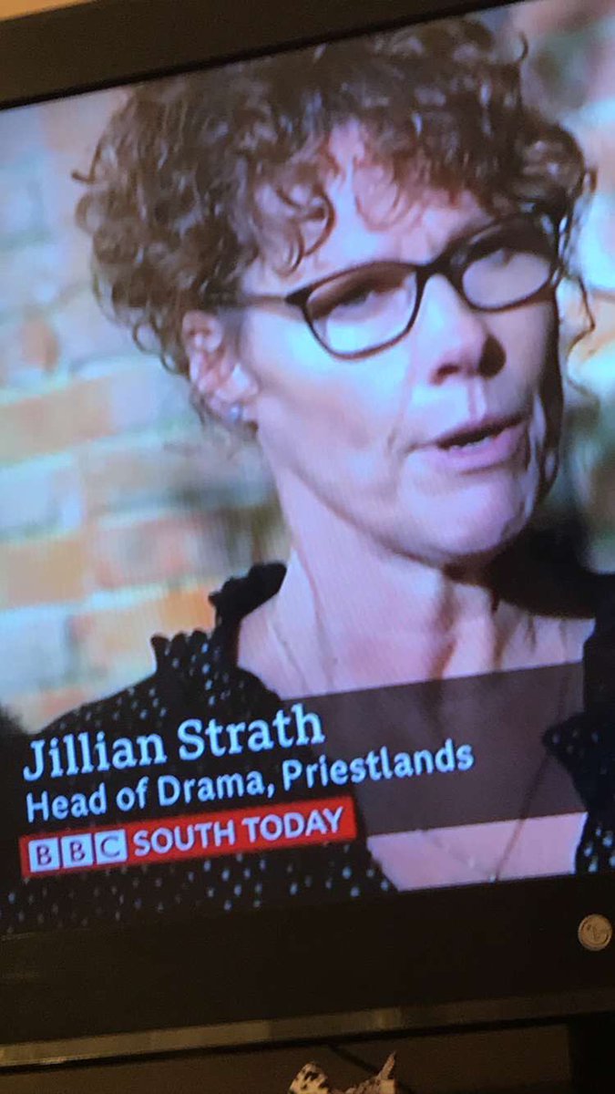 RhysActor's tweet image. Great to see @PriestlandsSch @priestlands on @BBCSouthNews 🥳🥳🥳