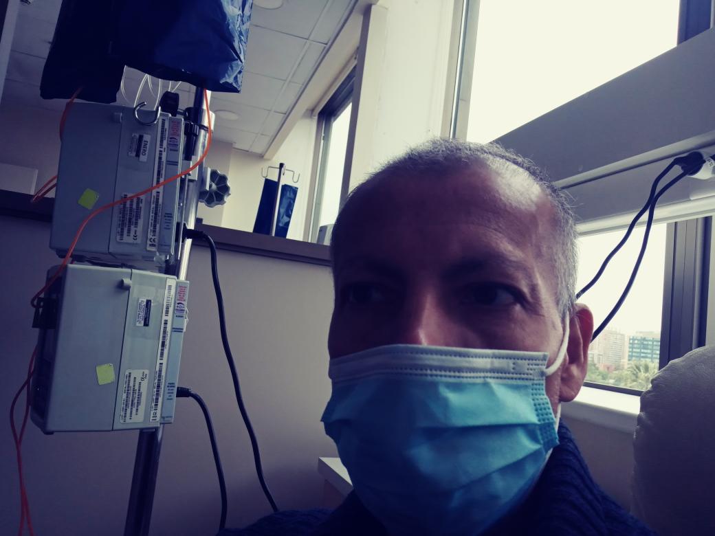 En la décima quimio. Es clave porque es la primera que nos hacemos con nueva droga más potente tras cambiarnos a la Indisa después que en la Red Salud Tabancura no la pudieron ocupar por no estar en canasta GES de Más Vida. Es Chile amigos.