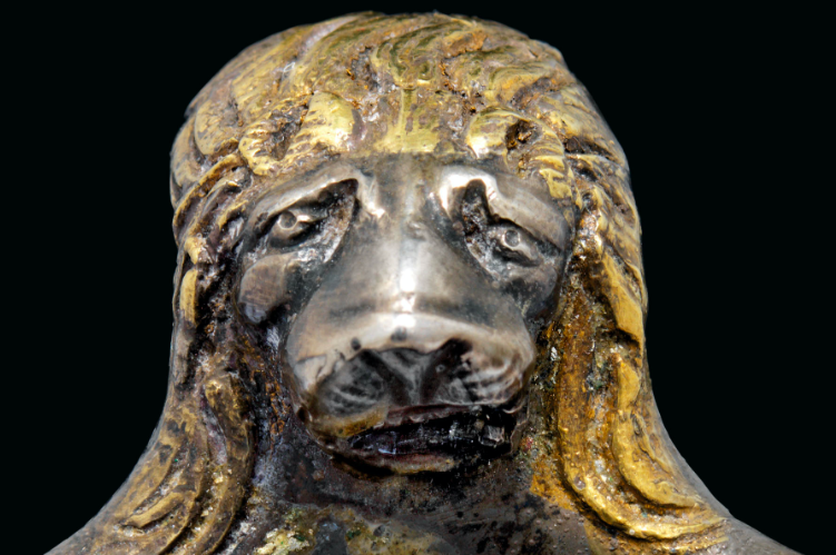 Am I the weirdo here? Am I the only one who thinks it's not a great idea to pay $40,000 for a fugly looted lion? https://www.christies.com/lotfinder/lot_details.aspx?intObjectID=6296783&lid=1&From=salesummery