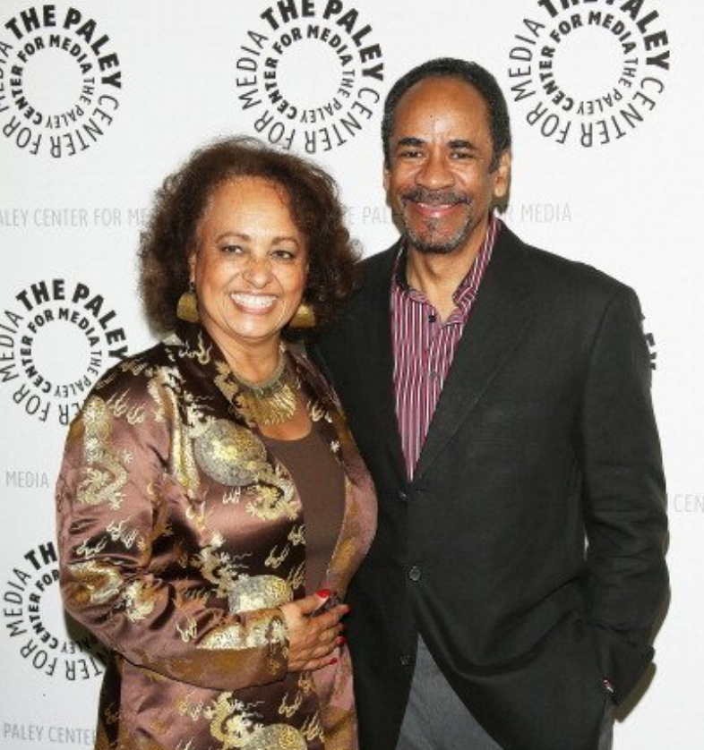 106th's tweet photo. So... I'm one of the last people to realize Ray from "Sister Sister" (Tim Reid) and Aunt Viv 2 from "Fresh Prince" (Daphne Maxwell Reid) are married... since 1982 LOL https://t.co/LBRdPSJDk7