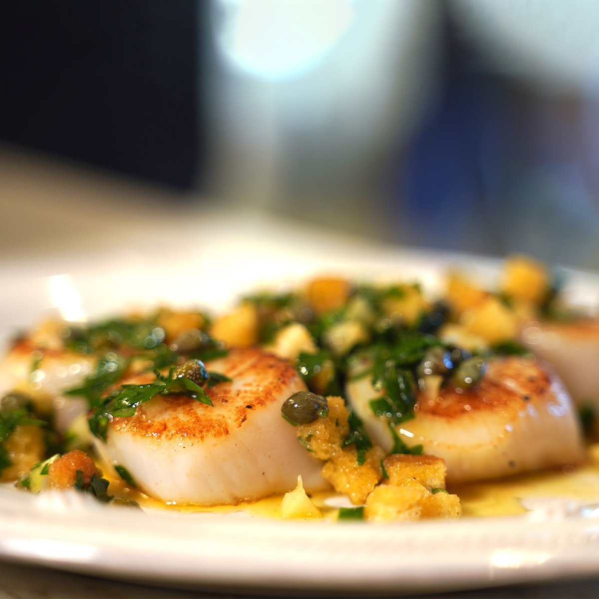 📷 by <a href="/chefsgiving/">chefsgiving</a>: THE PERFECT SCALLOPS with Fall Salad! ⁠
Chef <a href="/laurentmanrique/">Laurent Manrique</a> demonstrates his #Michelin Star Techniques with you in this First-Ever Holiday Video Cookbook! Make these during the your time at home this holiday... ⁠
⁠ChefsGiving2020.org ⁠
⁠
