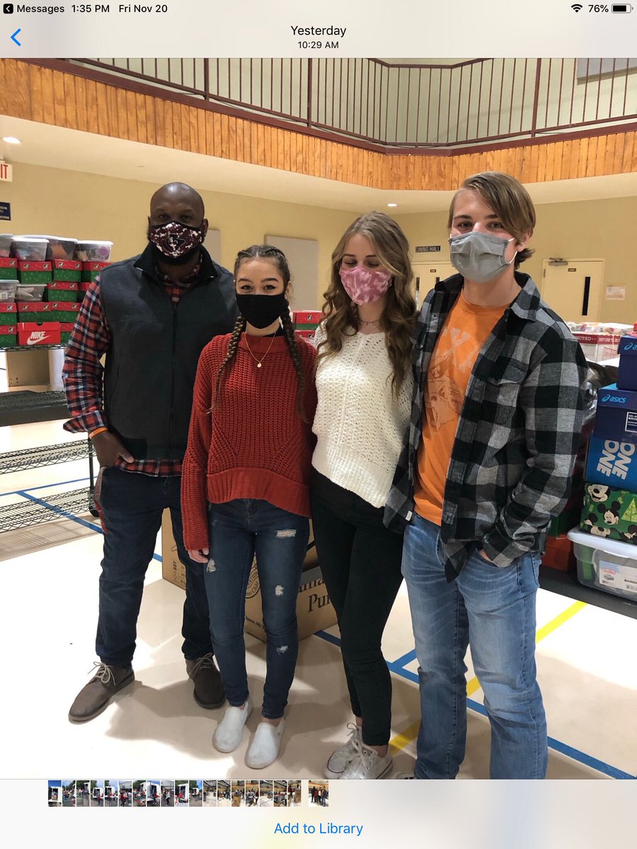 SCAhighschool's tweet image. Great job SCA high school! We collected over 400 Christmas boxes for children around the world! Our national honor society officers had the privilege to deliver them to our local collection spot.  #bethelight #lovelikeJesus