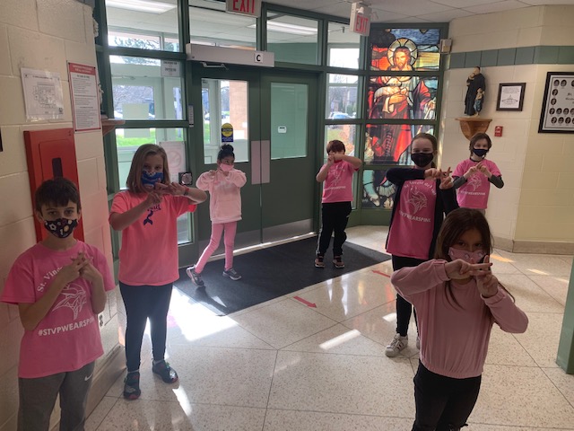 stvpces's tweet photo. #stvpearspink  be an UPSTANDER not a bystander @stvpces https://t.co/RCHij5X0If