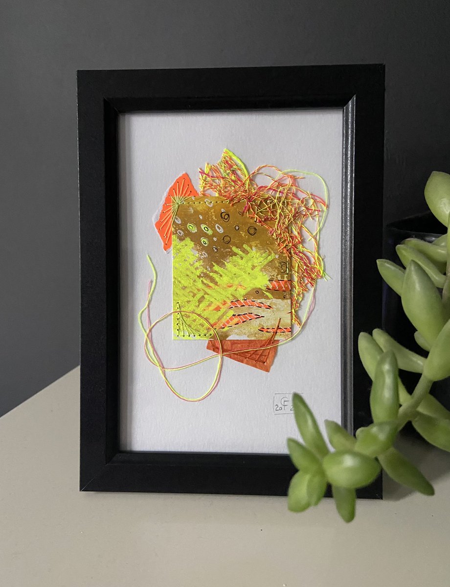 CitizensStitch's tweet photo. Lots of new ready to buy  art freshly uploaded to Etsy today, in time for @artwalkwake ‘s virtual #artwalkmarketplace starting this Wednesday. #handmade #textileart #textileartist #mixedmedia #affordableart #originalart #virtualartmarket #virtualcraftfair https://t.co/m1I6zdJzJq