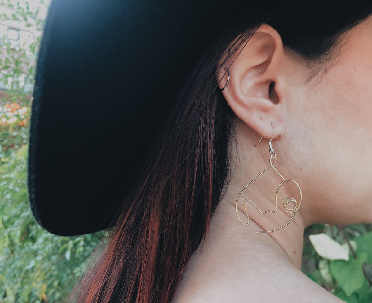 HEY MAN, available through our website or insta shop! available in small and large sizing $16-$18. be sure to get gift orders placed before 12/10! 🤩 47wires.com