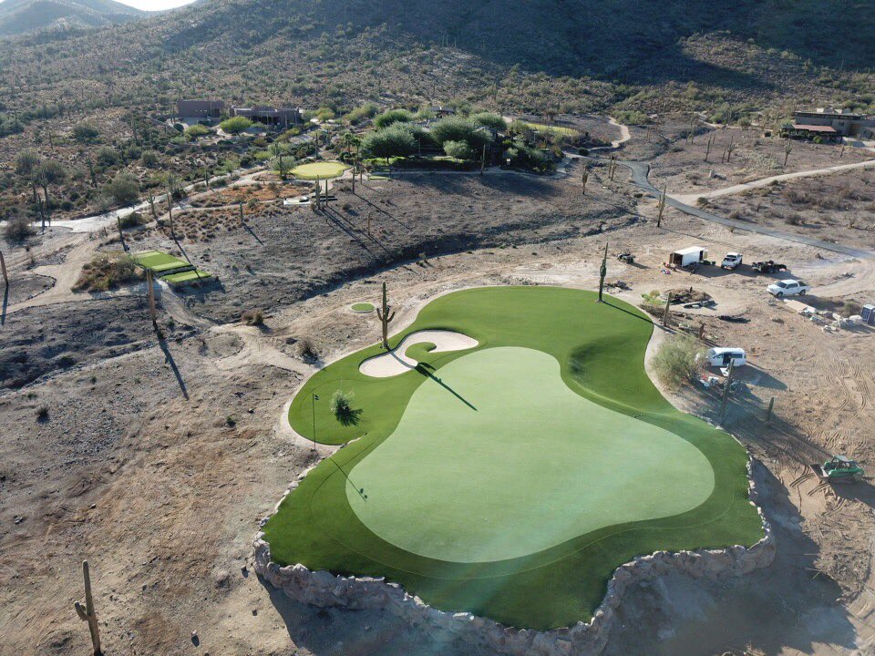 CelebrityGreens's tweet photo. This is a masterpiece! Completed yesterday. 20,000 Sq Ft Golf Green Complex in AZ 🌵with sand bunker, grass bunker, 2 cuts of fringe, 6 tee boxes and shots from 60 to 200 yards ⛳️ A tremendous effort by the #navysealsofturf 👊🏼💪🏼 #redefiningprivategolf https://t.co/9fwfRsTKMY