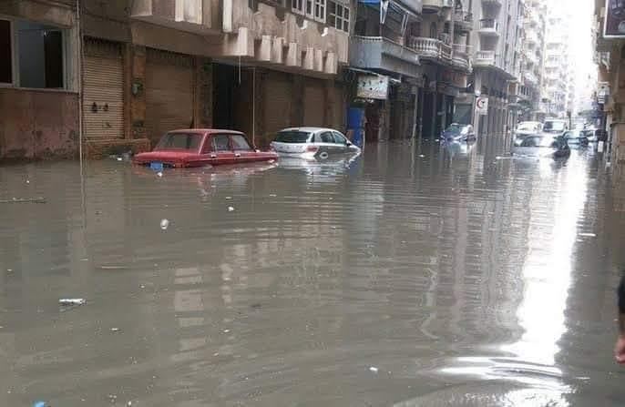 Zuelfakarr's tweet photo. بالصور : شوارع مصر بعد هطول الأمطار اليوم.
يذكر ان حكومة الكاظمي قد وقعت على ١٥ مذكرة تفاهم مع مصر في مجالات عديدة منها البيئة والاسكان والاعمار والصناعة والتجارة (النفط مقابل الاعمار). https://t.co/TGFSeLsphW