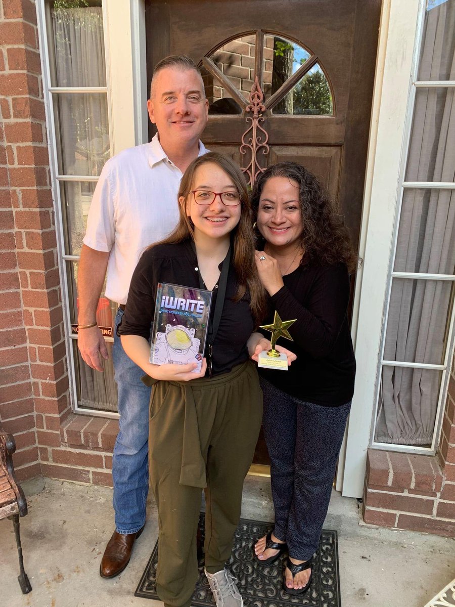iWRITElit's tweet photo. Shout out to all of our attendees who made our virtual book signing event so special! Our published students and supporters celebrated in their own way while watching our big event at home. #iWRITEExplorers
Missed our groundbreaking event? Watch here: https://t.co/OKivHw5vgX https://t.co/WBcb9KQP6R