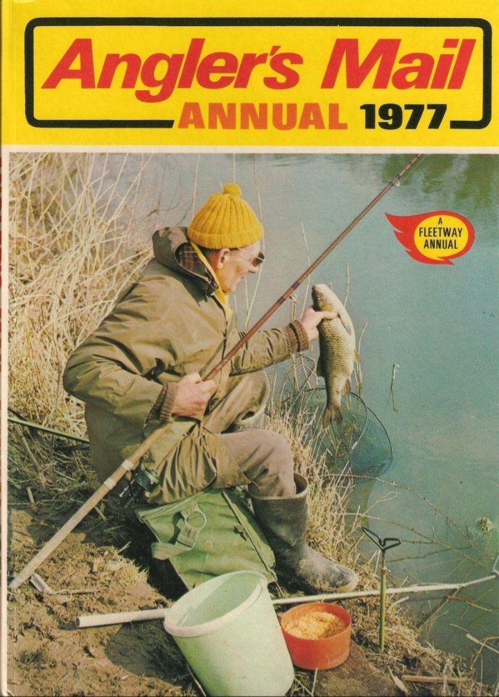 Not all Christmas annuals were TV themed of course...