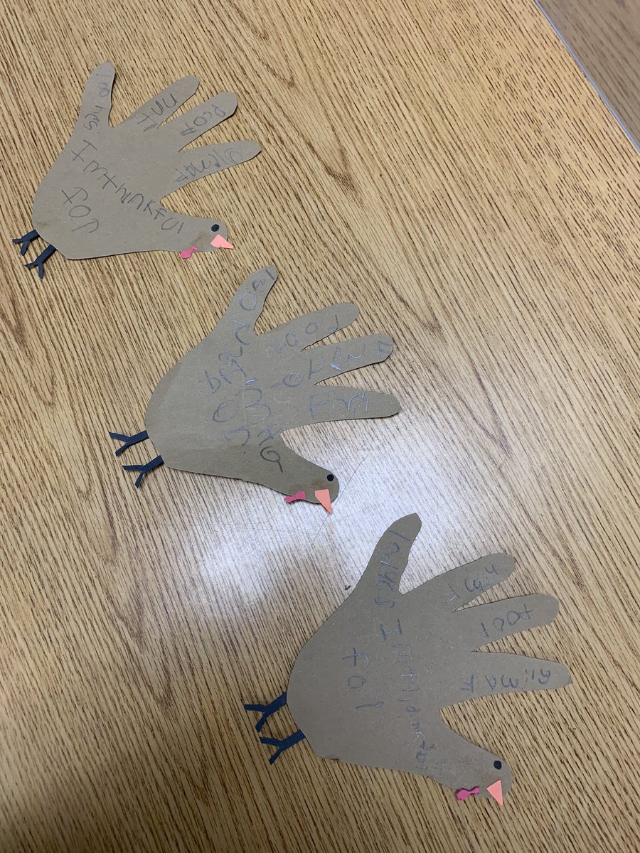 nem_kay's tweet photo. Kindergarten is Thankful for their families this year. #familyisimportant  #turkeyhands  @ClarkPrimary @SpringISD https://t.co/NbQ3oC5F0H