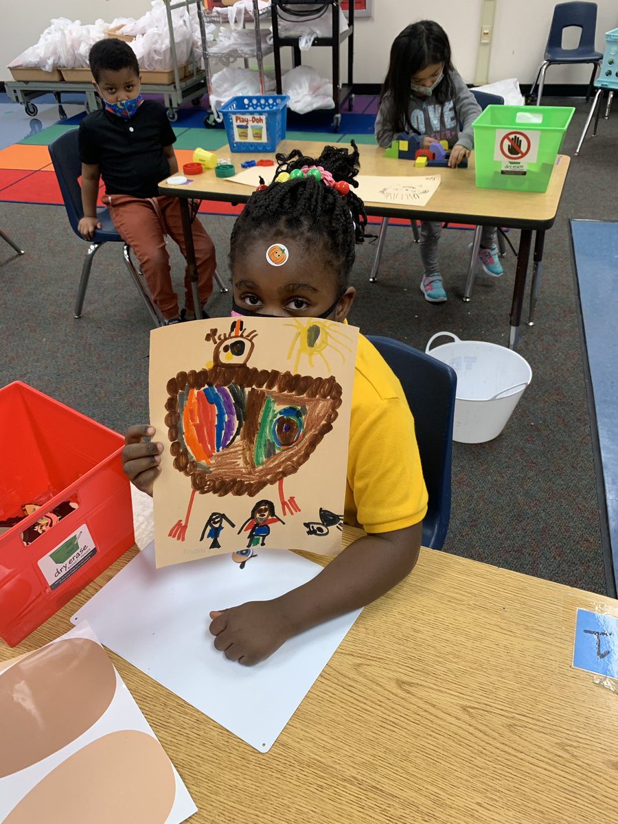 nem_kay's tweet photo. PreK is celebrating Thanksgiving by drawing and coloring their best turkey.  #Seasonforthanksgiving  #artisfun @ClarkPrimary @SpringISD https://t.co/MKpuubxkEE