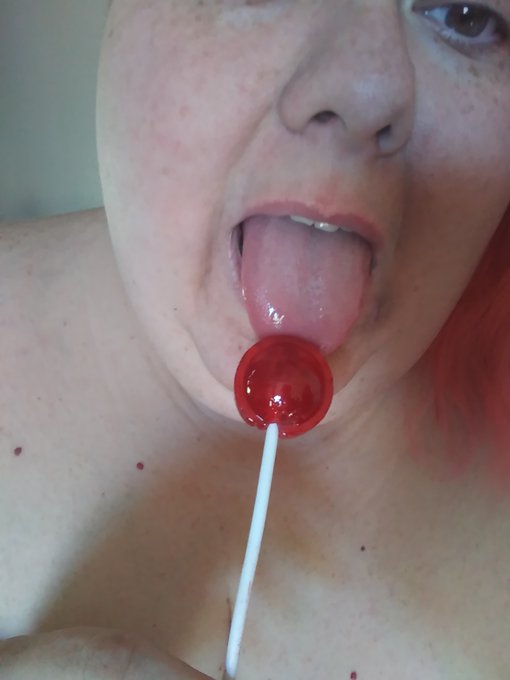 The one place you can find everything I do  https://t.co/9OQuqguMBs  420/smoking fetish  Belly/ass worship Findom<a href="/tag/assworship"class="tags"><span>#assworship</span></a><a href="/tag/findomme"class="tags"><span>#findomme</span></a><a href="/tag/ssbbw"class="tags"><span>#ssbbw</span></a>