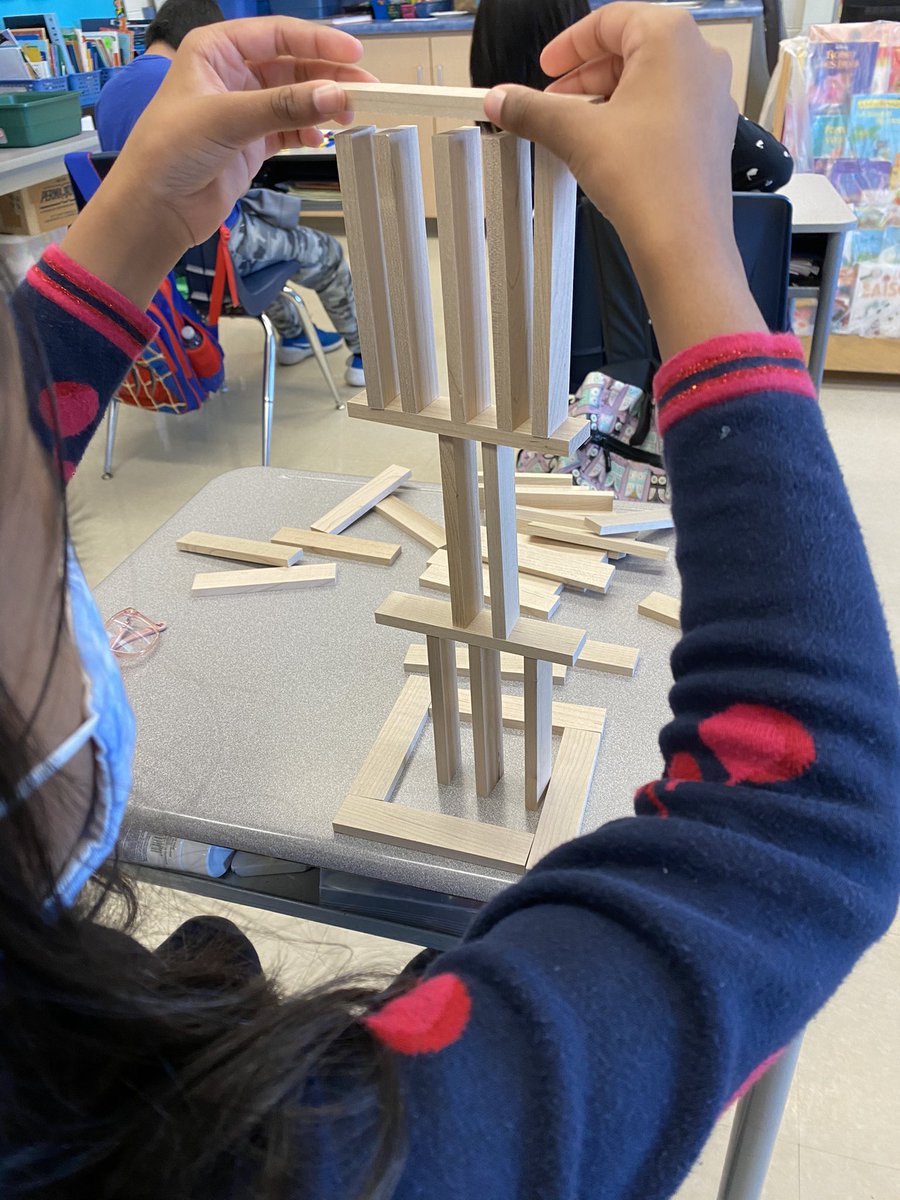 HeatherVatcher's tweet photo. Today in @MmeGalluzzo ‘s class we read @andreabeaty ‘s Rosie Revere Engineer and challenged ourselves to build tall and stable structures. Just like Rosie, we cheered for each “failure” because, as she taught us, “The only true failure can come if you quit.” @PDSB_Libraries https://t.co/LlizPsRQMw