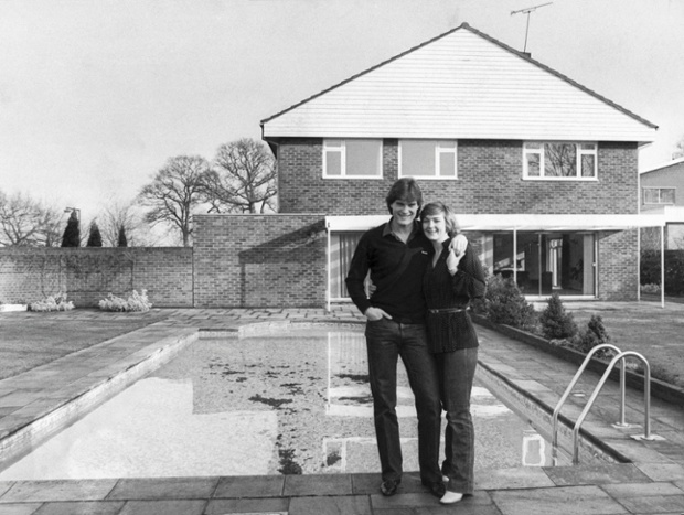 #40 - At home with Glenn Hoddle, and his manky pool