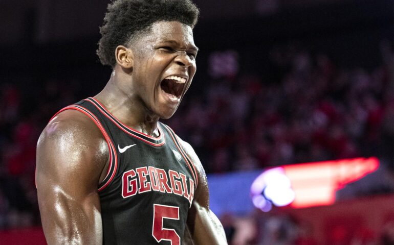 OdiseaD's tweet image. DRAF de la NFL Anthony Edwards es el primero en levantar la mano!!! /@NFL /@nflmx  #Draft2020 #NFL