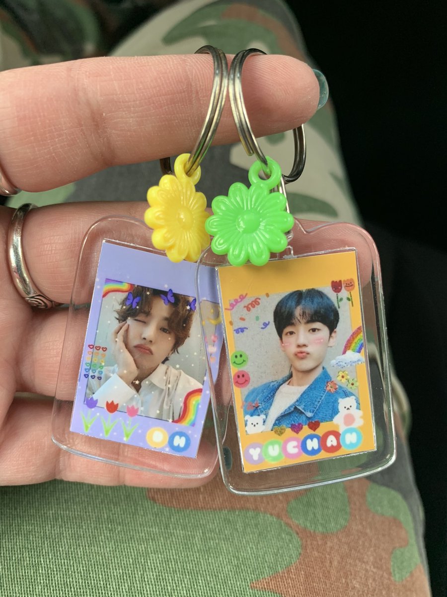 lovely_univrs's tweet photo. ah theyโre here and so cute ๐ฅฐ @LOVELETTER5SHOP #ll5feedbacks https://t.co/rVbHFzM901