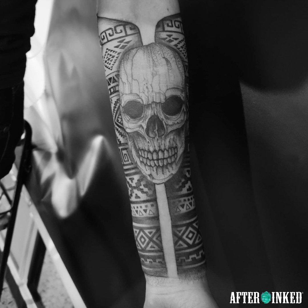 AfterInked's tweet photo. #FearlessFriday #FictionFriday #FollowFriday #FF #FridayFun #afterinked #proudusers #formulatedforperfection #afterinkedeveryday #tattooaftercare #vegan #skulltattoo  #tattoo #skull #ink #tattoos #inked #blackandgreytattoo #blackandgrey #julyhopetattoo #vvitch_artist #jonlaflore https://t.co/MWZU3pA2mI