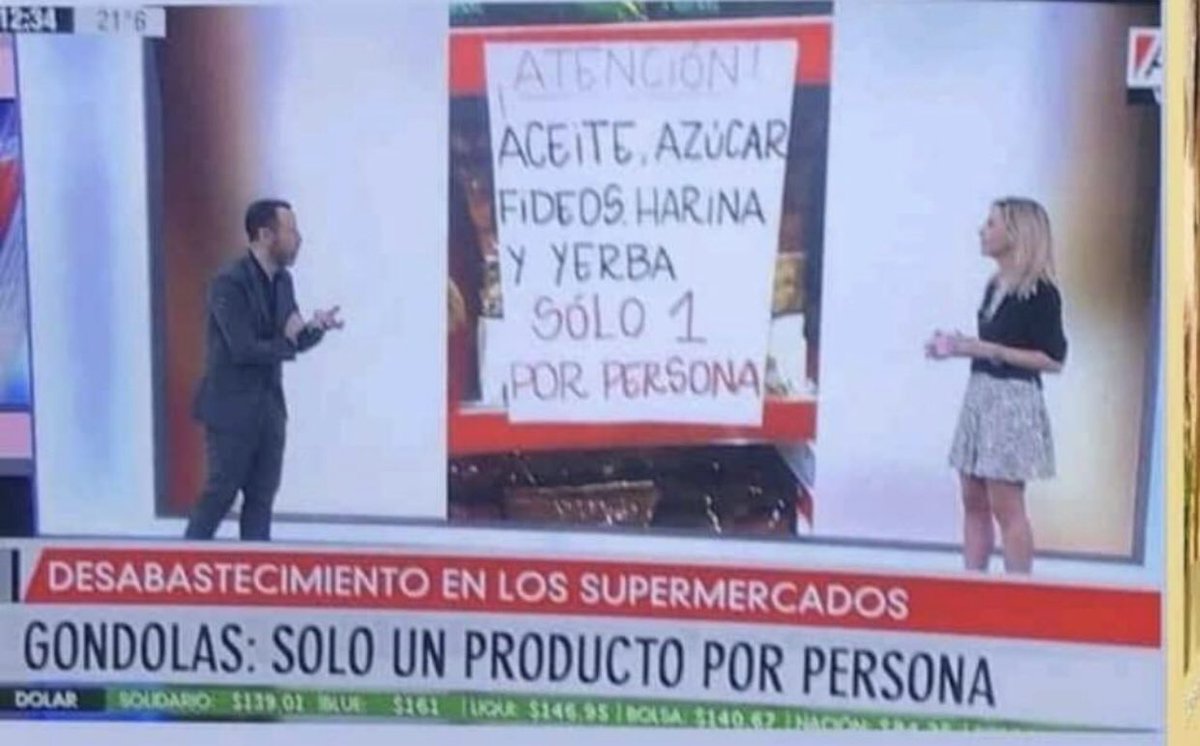 carlitosdm66's tweet photo. Esto pasa en Argentina, y pasará en Ecuador si el dólar desaparece como moneda y empiecen a imprimir billetes a lo loco y sin respaldo. https://t.co/X9Me2xLQVj
