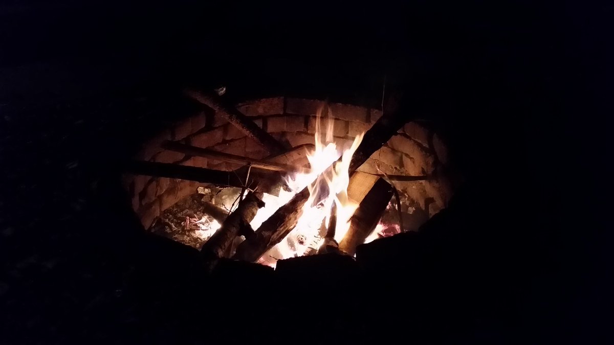 dhabben4's tweet image. I'll take this on November 20th! Of course I'll also have to mow the lawn tomorrow. #FallFire #LawnGoals