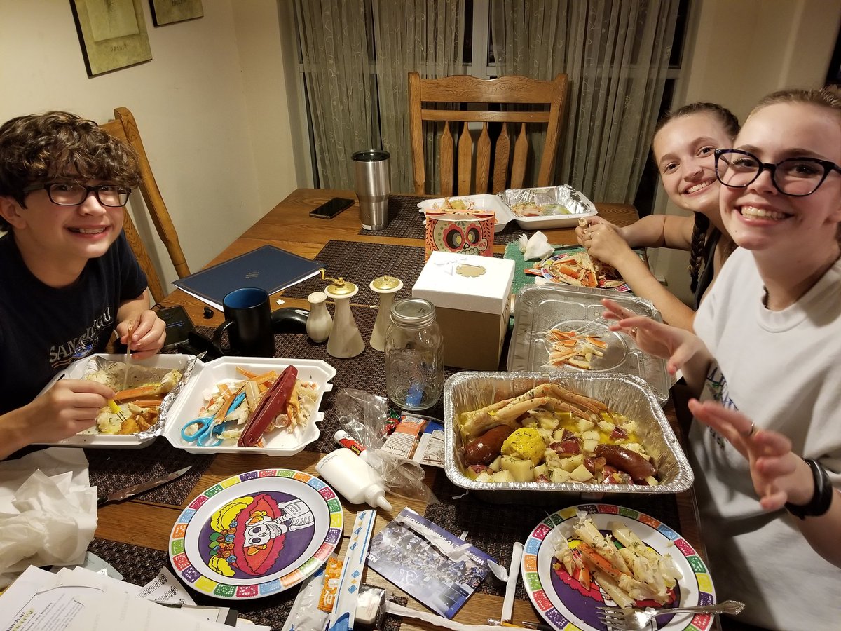 Shannonf115's tweet photo. DELICIOUS!! #texascrabcompany https://t.co/CCA4737RxS