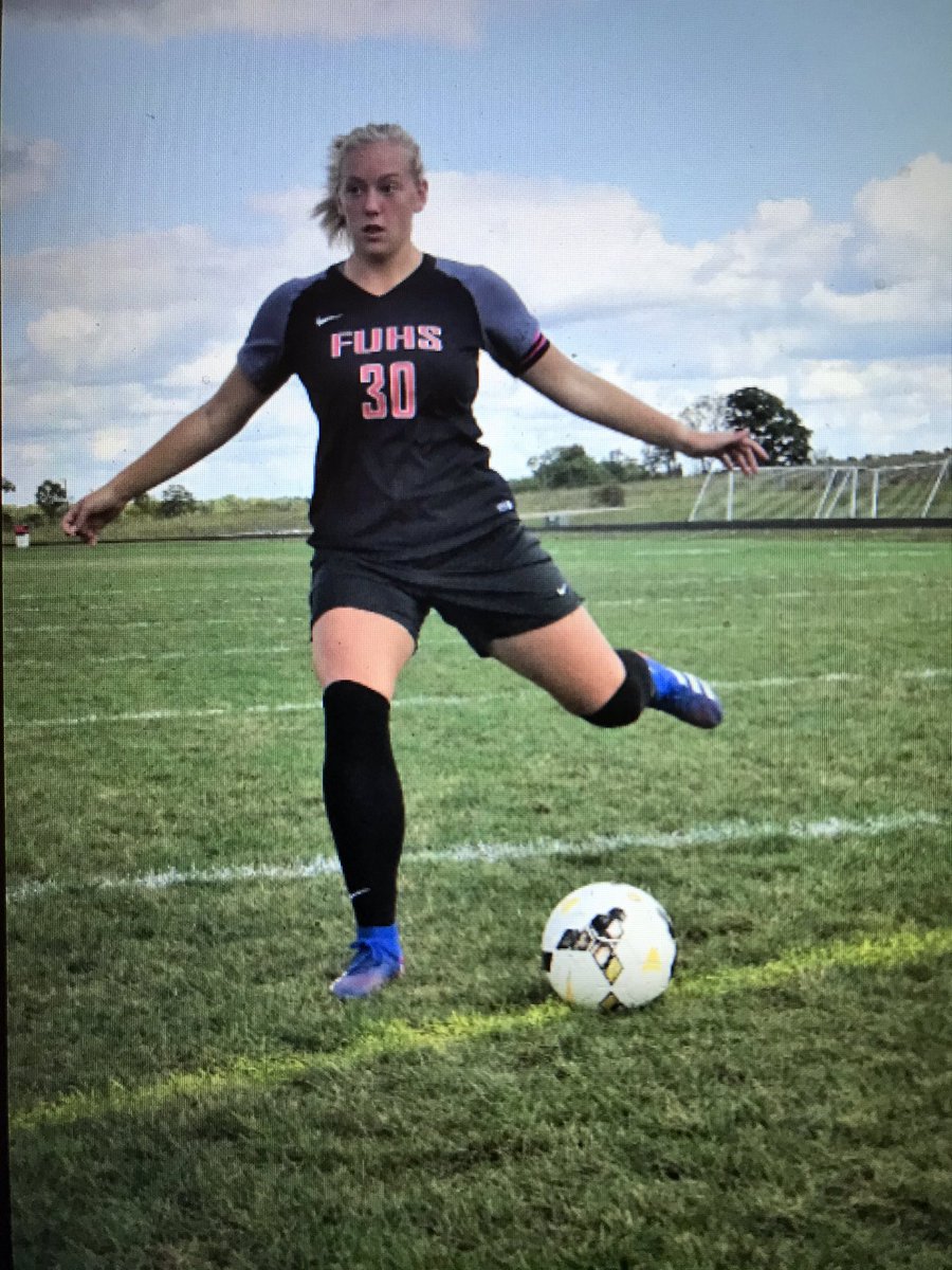twil2323's tweet photo. Congrats to Fairfield Union senior Isabel Ruff: named First Team All-Ohio by Ohio Scholastic Soccer Coaches Association. Well deserved. @isabel_ruff @falconsoccer_96 @JasonRuff11 https://t.co/STC3uVdz13