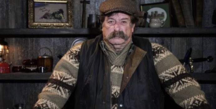 imaceleb21's tweet photo. Yoohoo big summer blowout 🤣 #ImACeleb #imacelebrity https://t.co/RQwUglO4sy