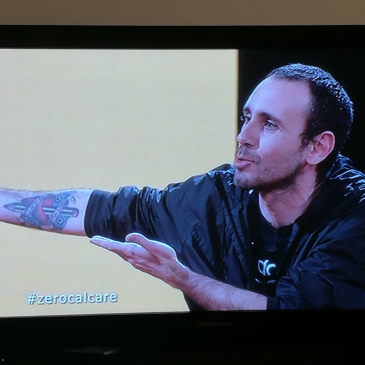 Ma come l'ultimo?? ... ah no wait, 2020 ... 😌

<a href="/welikeduel/">Propaganda Live</a> 
<a href="/zerocalcare/">zerocalcare</a> 
<a href="/espressonline/">L'Espresso</a> 
#propagandalive