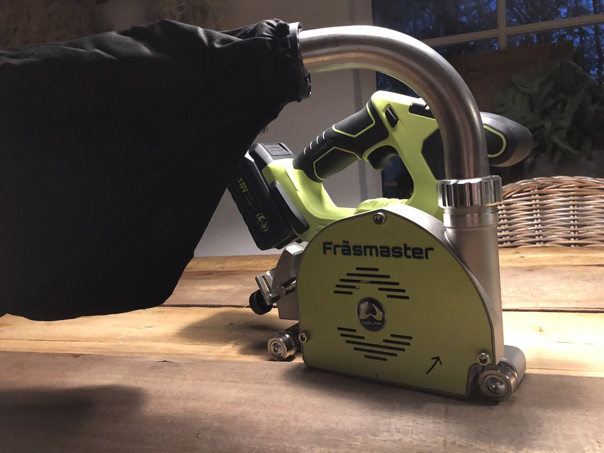 Dit is echt een feestje! De nieuwe <a href="/Wolff_NL/">Wolff NL</a> frasemaster op batterij, vraag naar de speciale aanbieding bij @INTR_living of je @UzinUtzNL vertegenwoordiger <a href="/FolkertsGerard/">Gerard Folkerts</a> <a href="/ForinnJurrie/">Jurrie Smith</a> Tevens staat mijn #bijnanieuwe frasemaster met snoer te koop, ook voor een zacht prijssie!