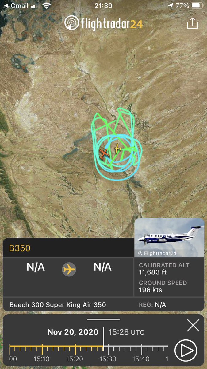 Chickenzown's tweet image. Lots of air activity around @Spaceport_NM this afternoon, looks like a but of filming practice ahead of the upcoming test flight. @virgingalactic #SPCE #LetsGoToSpace @StuGale2