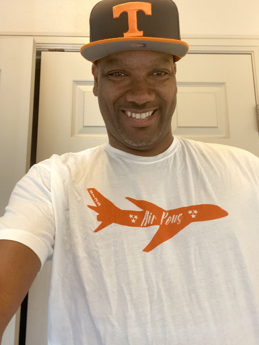 Adeyemi D Warren tweet media