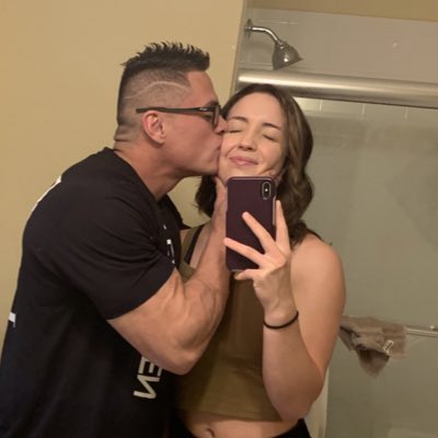 June_Crespin10's tweet photo. #NewProfilePic https://t.co/ZUjVAT3ylK