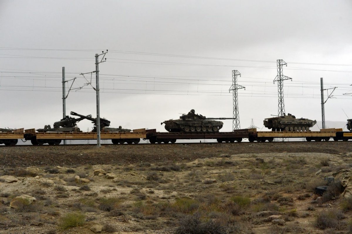 9. More and better resolution pics are now available of the same train. They show an additional T-72 and possibly the barrel of another at this end of pic 1, plus an additional D-20 and D-30 towed howitzer in pic 3 (these probably also from the 05/11 film)  https://t.me/military_az/1684