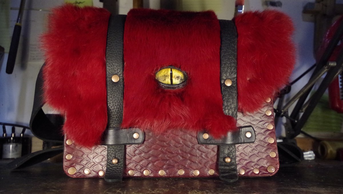 MerchantGreen's tweet image. Guess who's back?  #MGLW