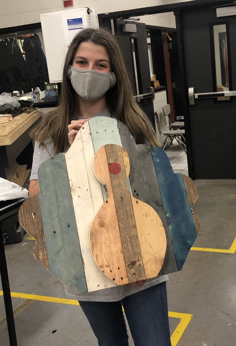 Happy Thanksgiving to my crew and their families! I hope you have a wonderful holiday!!!
Check out Makayla’s Turkey!! This girl can cook and prep turkeys and even raises poultry! This was a perfect idea for her!