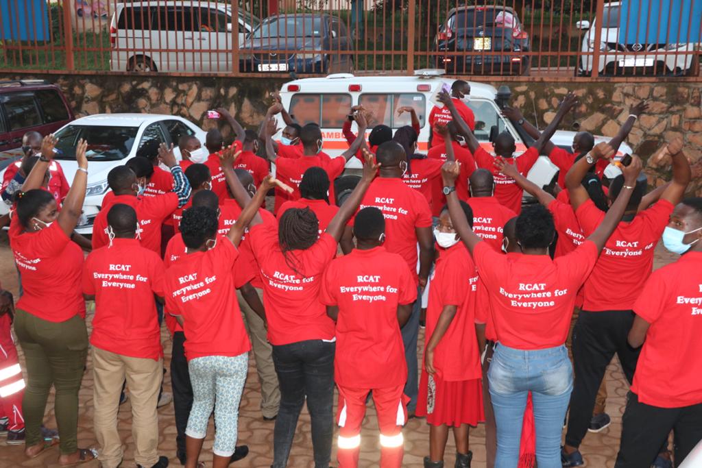 UgandaRedCross's tweet photo. With support from @ICRCUganda today a team of 40 National Society RCATs (Response Action Team) was trained and deployed to support Kampala emergency response operations. #EPR #SaferAccess #IHL #Dissemination #IFRCPrinciples #Elections2020 #Preparedness @Oklwanga @pokot17 https://t.co/LEa2ng7jb9