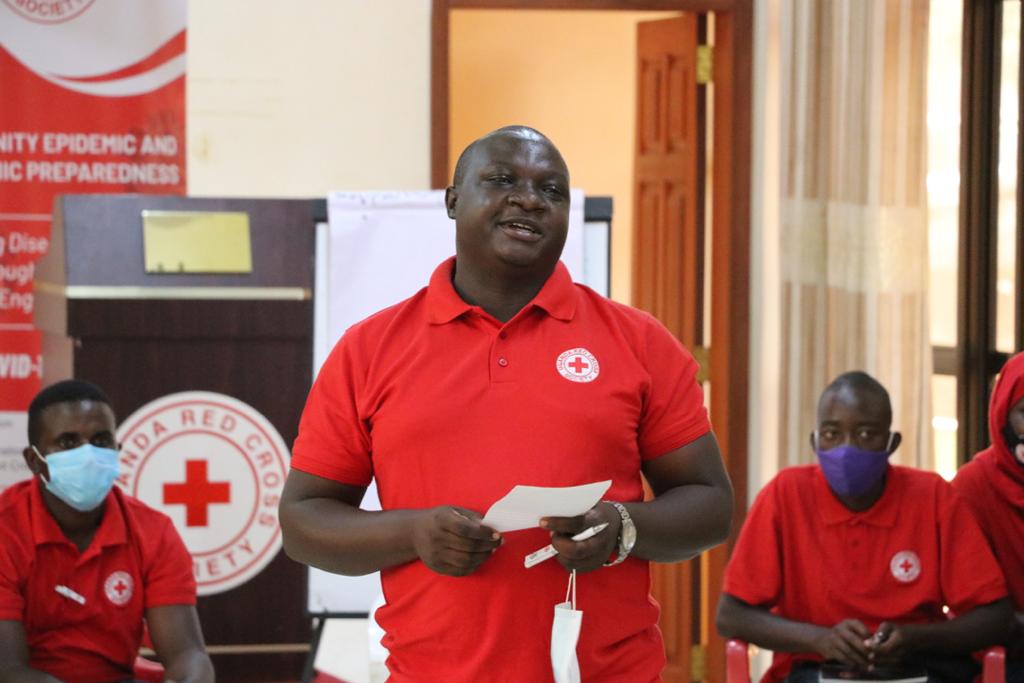 UgandaRedCross's tweet photo. With support from @ICRCUganda today a team of 40 National Society RCATs (Response Action Team) was trained and deployed to support Kampala emergency response operations. #EPR #SaferAccess #IHL #Dissemination #IFRCPrinciples #Elections2020 #Preparedness @Oklwanga @pokot17 https://t.co/LEa2ng7jb9