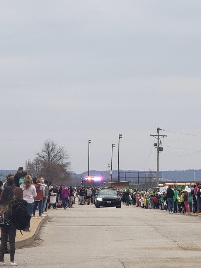 Tons of Eagle Pride going along the main drive on campus this afternoon as we cheered on our state championship game bound boys soccer team! #ofarmpride  #ofesleads <a href="/OFEaglesSoccer/">Orchard Farm Soccer</a>