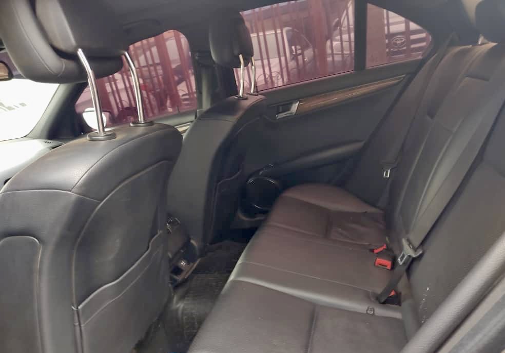 vershauto's tweet photo. New whip alert 
Brand:- Mercedes-Benz 
Model :- C300
Year :- 2011
Condition:-neatly used 
Transmission:- automatic 
Price :- 2,850,000
Location:-ikeja,Lagos. 
Contact(call or WhatsApp):-09025251789
#ikejacars #vershautos #vershcars #vershcleancars #trusteddealership #chickenrw https://t.co/4NZOMtco3H