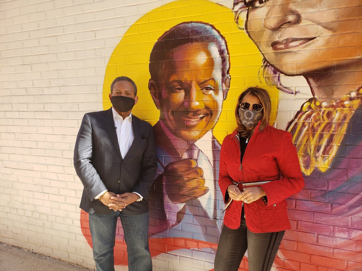 leslifoster's tweet photo. The man. The myth. The mentor. The mural. What a tribute to @brucejohnson9 - a legend and a beloved friend. Thank you @benschilibowl for this touching gift to honor Bruce’s 44 year plus legacy. Love lives on this wall and in this city. ❤️ @wusa9 https://t.co/B21CZBuOp7