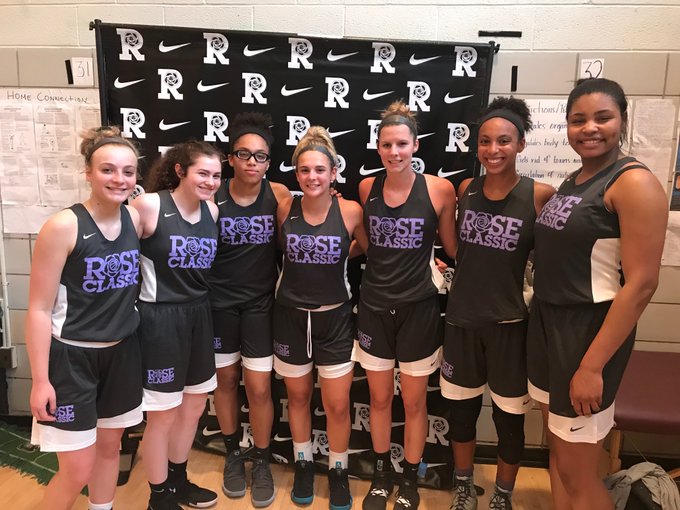 ushoops's tweet photo. Some of NJ's best; include three 1st Team All-Staters @RoseClassic @torihyduke @oliviamiles06 @julcunningham4
Loved being with this crew in the gym & training!
@MaddySelvaggi @sydney_brown..
Let's hope this generation of players get the #RoseExperience!
@NYGHoops @NJLadiesHoops https://t.co/zn1bZHR6pI