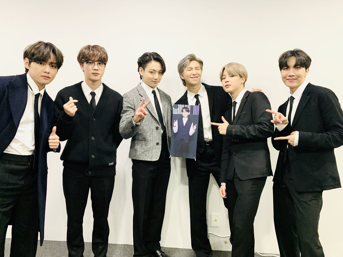 sugadboy's tweet photo. Votemos 🗳.

I followed @965TDY and I vote for #Dynamite by #BTS (@BTS_twt) as #BestMusicVideo at #TDYAwards. https://t.co/Juv6heswwo